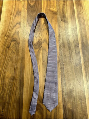 Christian Dior Men's Silk Geometric Tie in Pink & Blue Like New